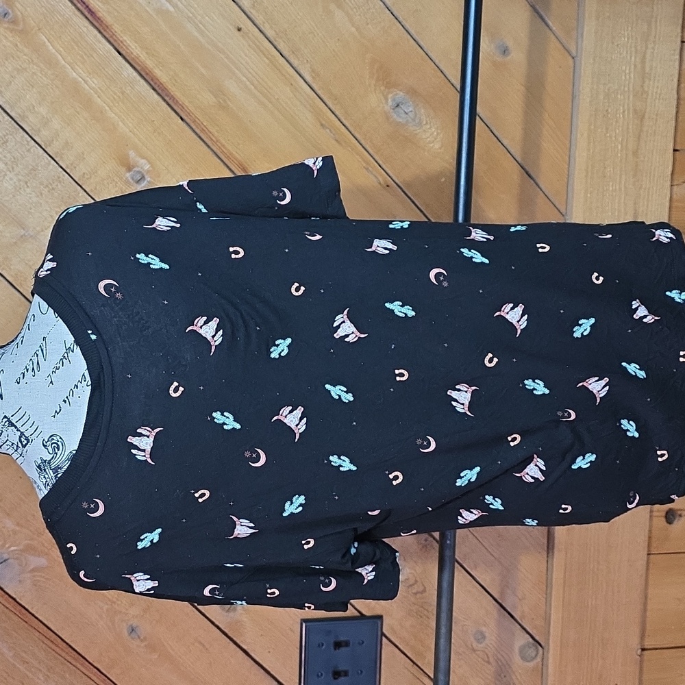 No Boundaries‎ Black Western Desert Print Tie Front Pocket T-Shirt Womens L - Picture 6 of 6